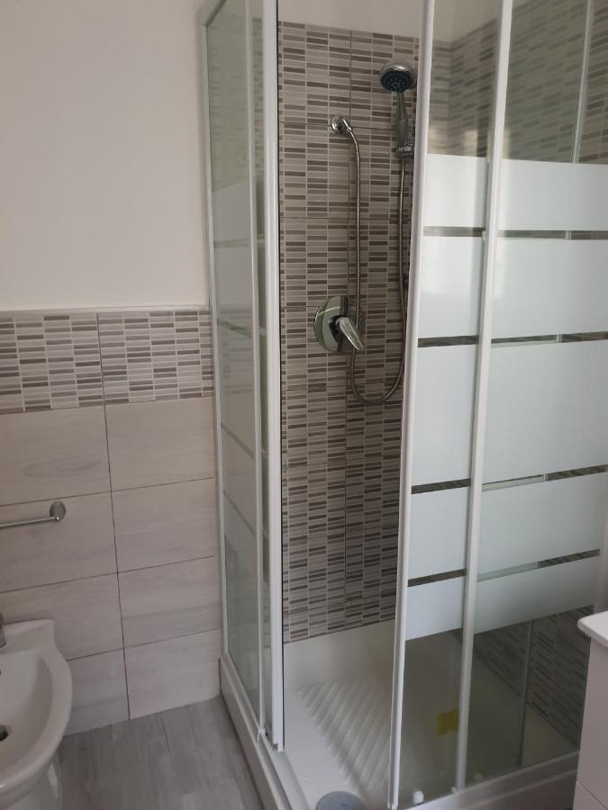 La Petite Maison Lägenhet Syrakusa Exteriör bild