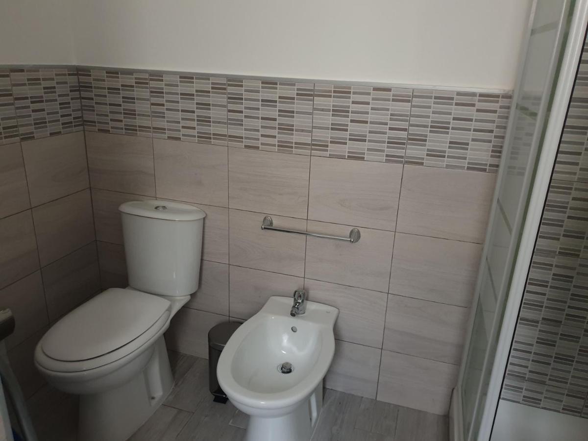 La Petite Maison Lägenhet Syrakusa Exteriör bild