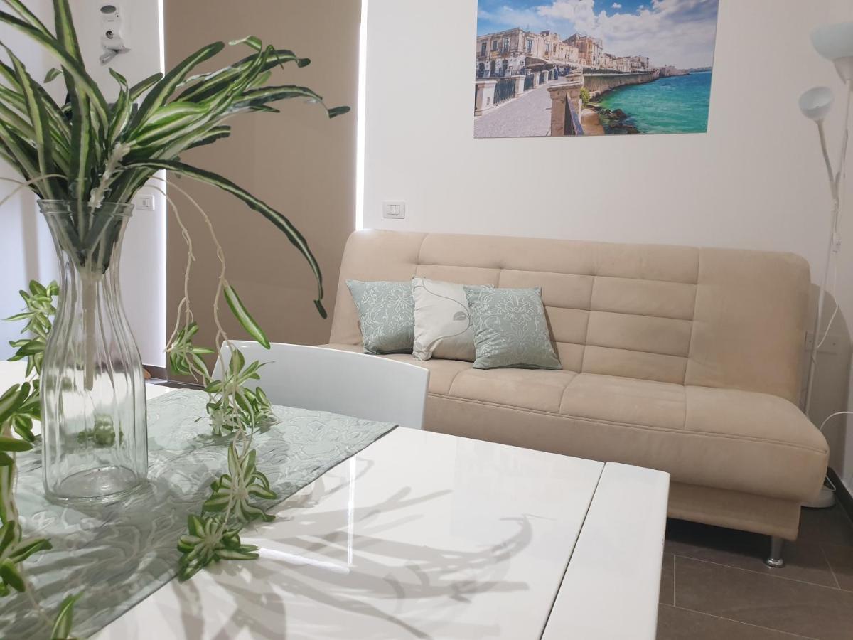 La Petite Maison Lägenhet Syrakusa Exteriör bild