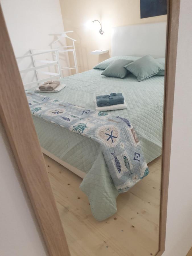 La Petite Maison Lägenhet Syrakusa Exteriör bild