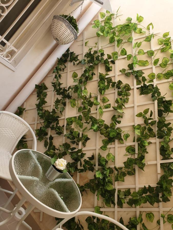 La Petite Maison Lägenhet Syrakusa Exteriör bild