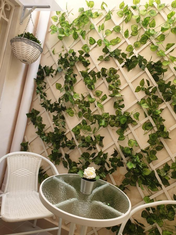 La Petite Maison Lägenhet Syrakusa Exteriör bild