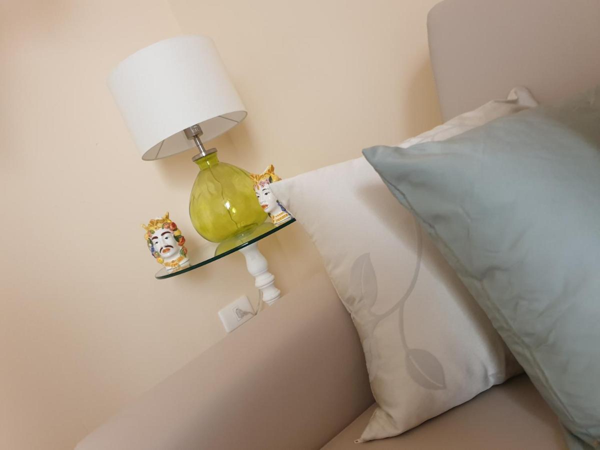 La Petite Maison Lägenhet Syrakusa Exteriör bild